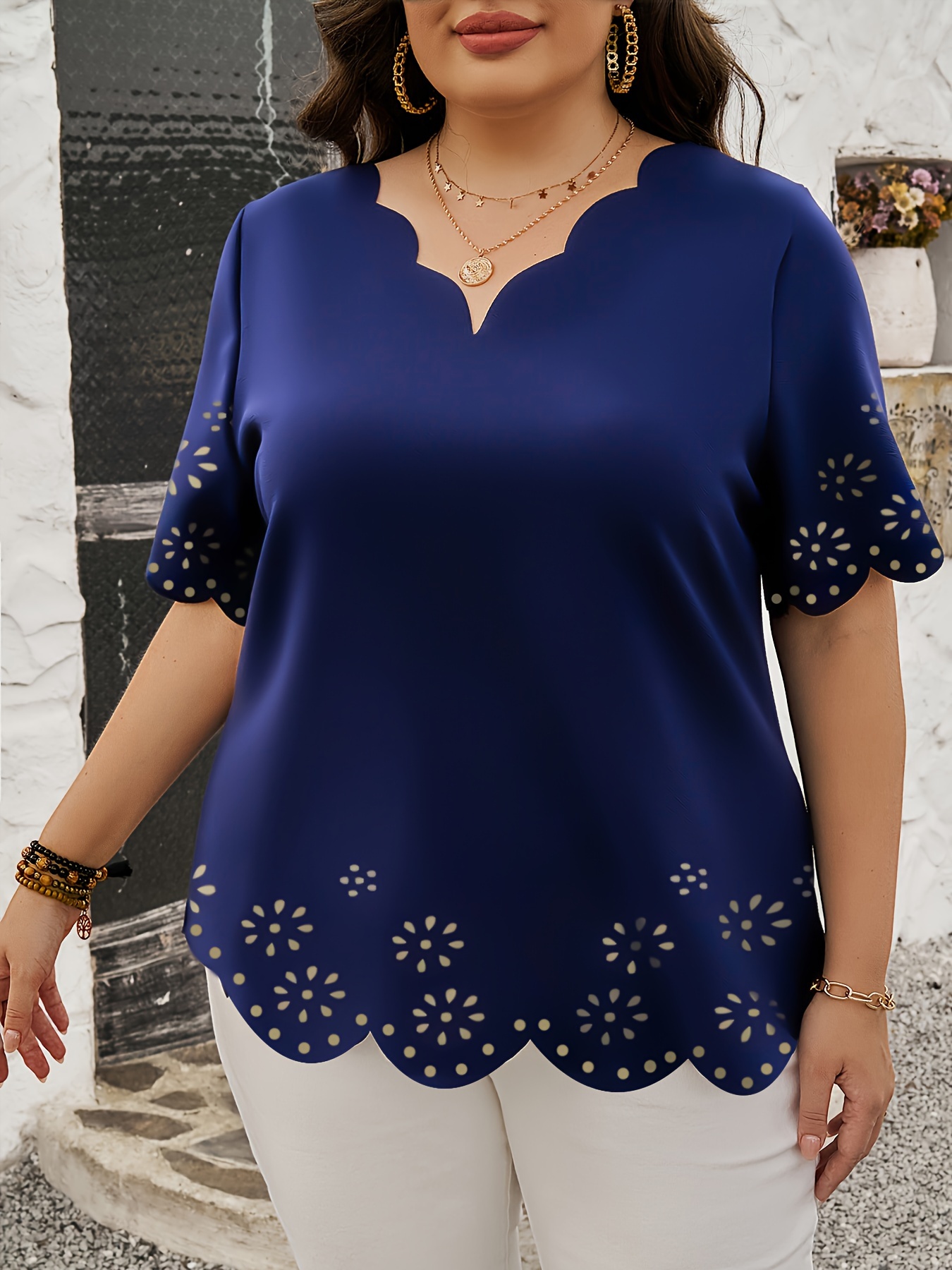 plus size scallop trim cut out blouse casual v neck short sleeve blouse for spring womens plus size clothing details 6