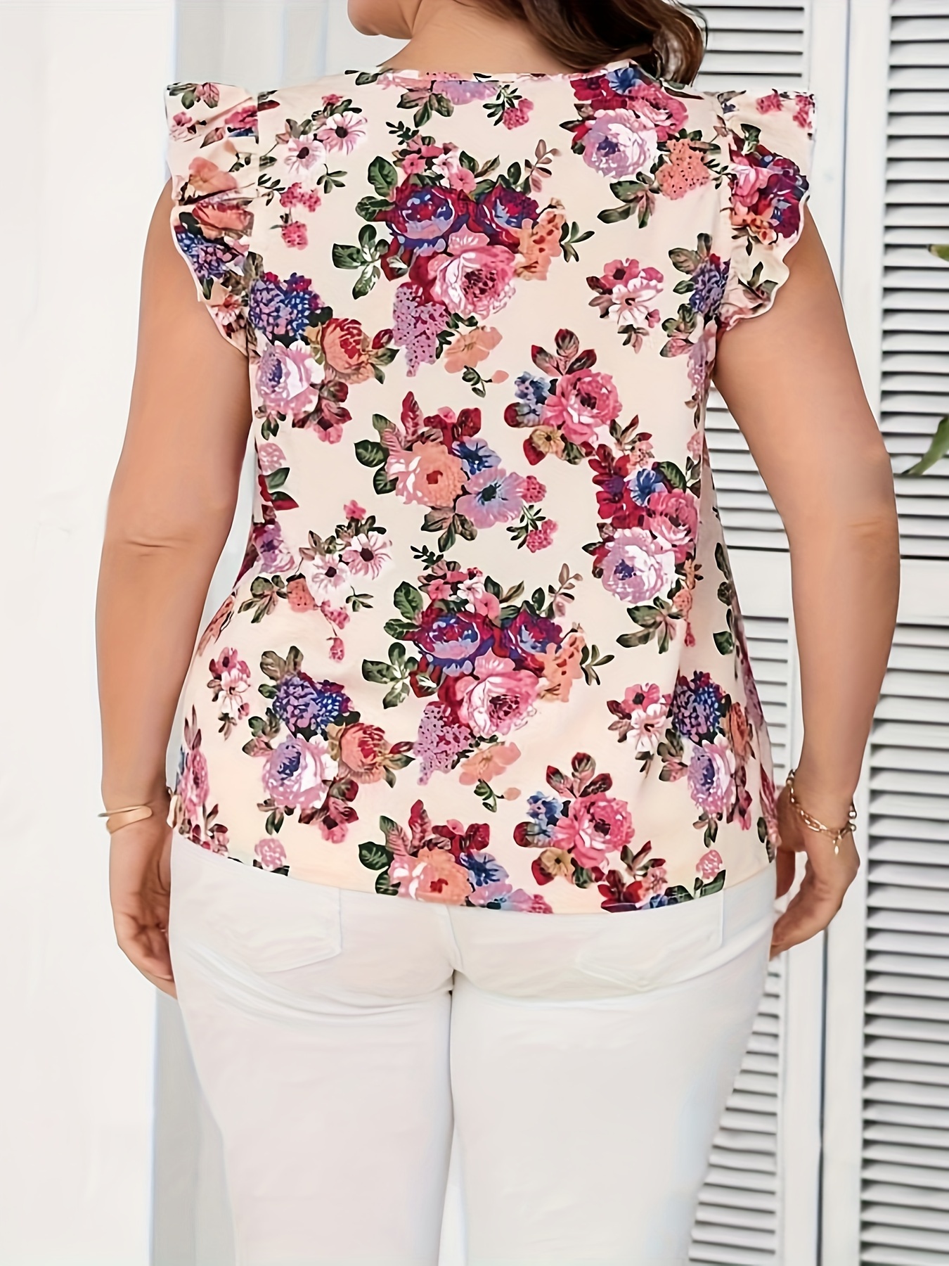 Plus Size Floral Print Flutter Sleeve Blouse, Elegant Crew Neck Blouse For Spring & Summer, Women s Plus Size Clothing details 0